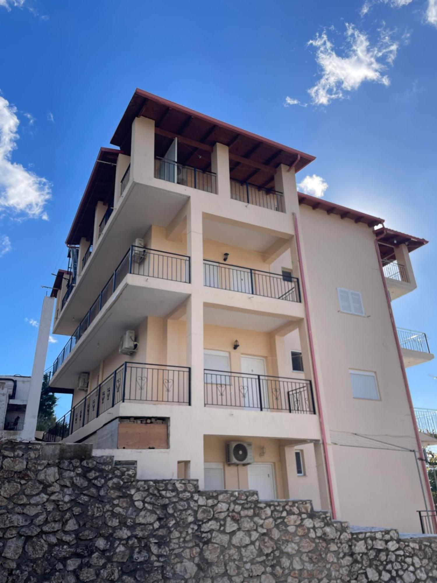 Guesthouse Mateo Dhërmi Buitenkant foto